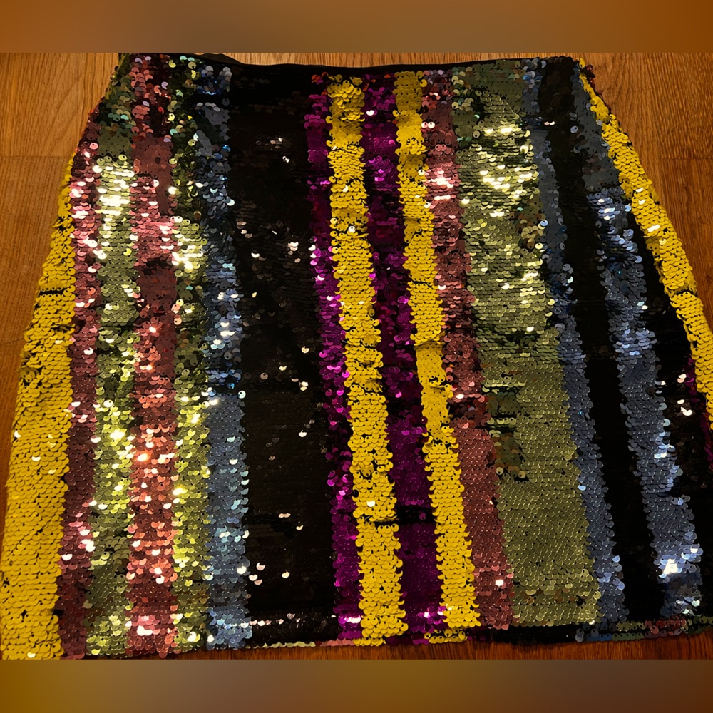 DO&BE sequin skirt